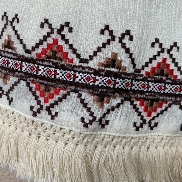 Miss Me Tunic Top Crepe Tassel Tie Strings Embroidered Peasant BOHO Macrame Sz S - Picture 13 of 16